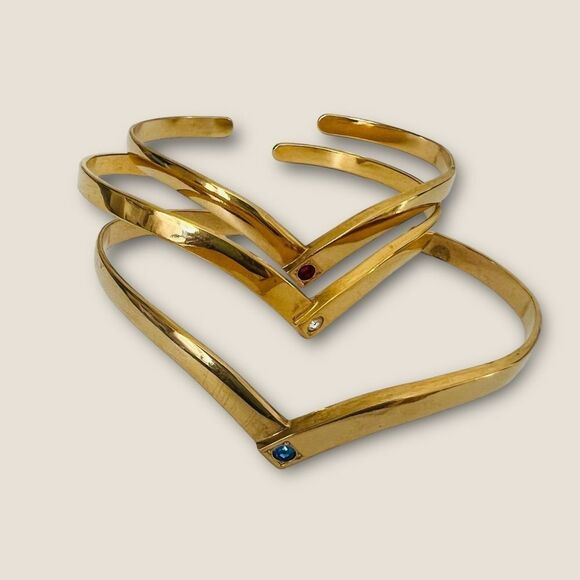 Gold plated open cuff bracelet choose one - Picture 7 of 10